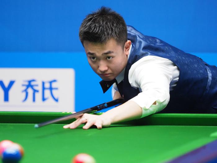 无数球迷热 无数球迷热